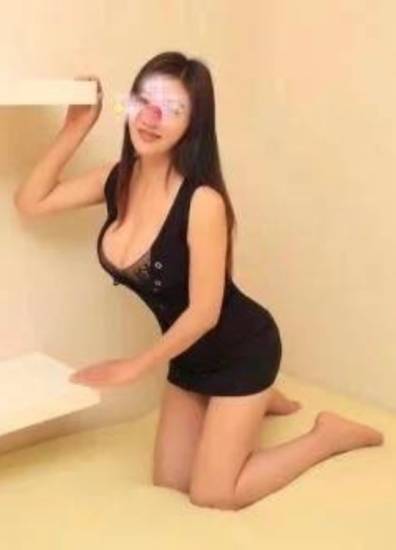 Sexy Asian lady now working Redcliffe special service 250 per hour 0479 023 653