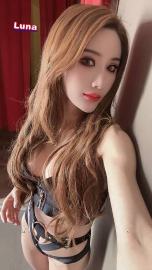 19yo Japanese girl Luna gorgeous super sexy excellent service